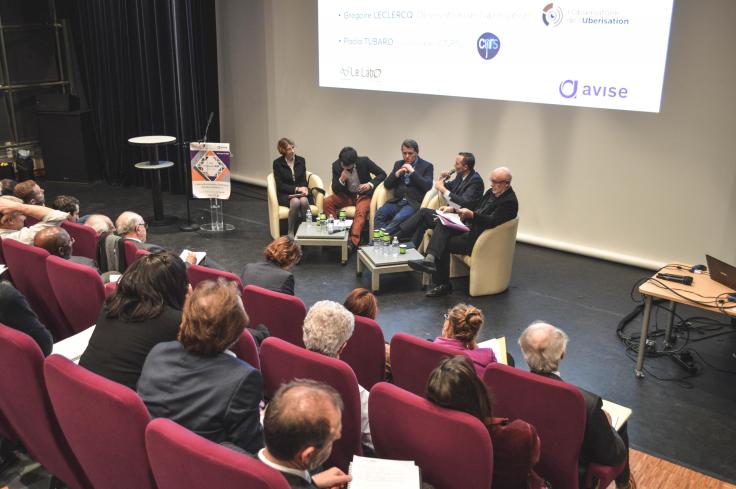 Intervenants sur scène